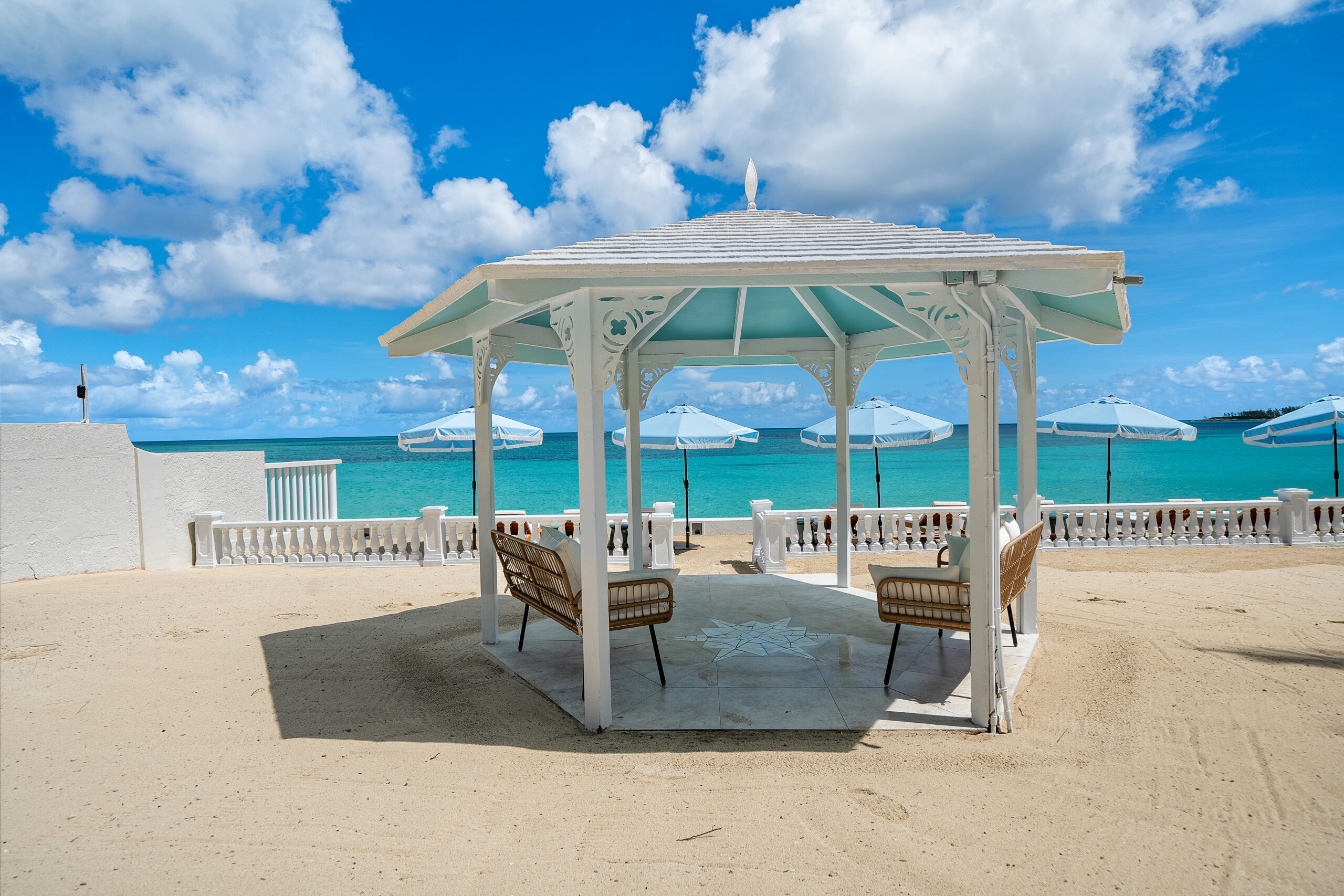 52-Emerald Wave 240717111844